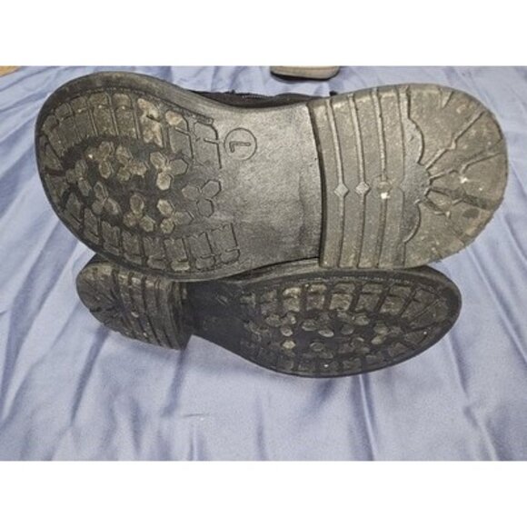 Girls Black Boots - Zipper - Size 7y - Little Girls Size - Faux Leather - Picture 3 of 5